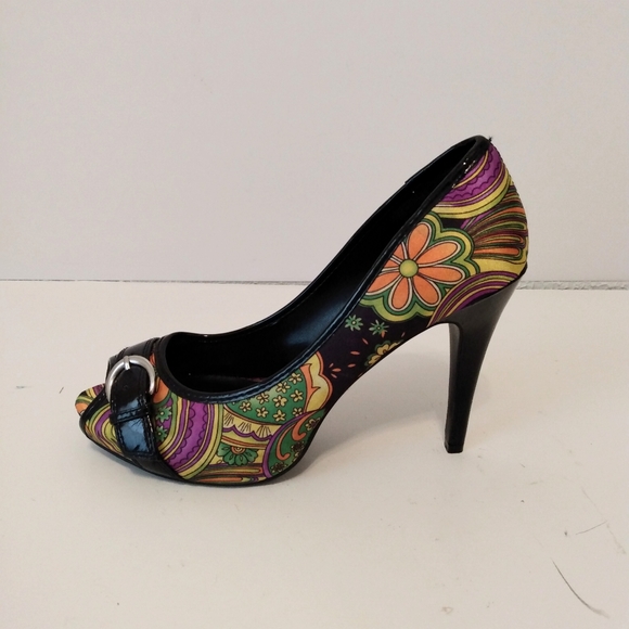 Sarah Jayne Floral Print Fabric Peep Toe 4 1/2" Heels sz 9 M - Picture 4 of 12